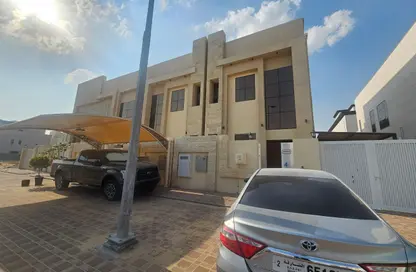 Townhouse - 4 Bedrooms - 5 Bathrooms for rent in Hoshi 1 - Hoshi - Al Badie - Sharjah