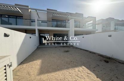 Townhouse - 4 - 3 for sale in Park Residences 4 - Park Residences - Damac Hills - Dubai