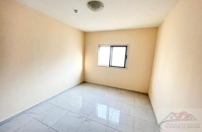 Apartment - 2 Bedrooms - 2 Bathrooms for rent in Muwailih Building - Muwaileh - Sharjah