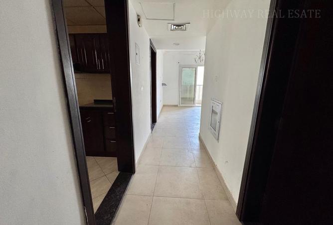 98720803 - Property Image 2