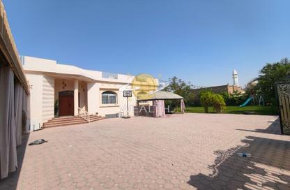 Villa - 3 - 5 for rent in Al Qarain - Sharjah Villa - 3 - 5 for rent in Al Qarain - Sharjah