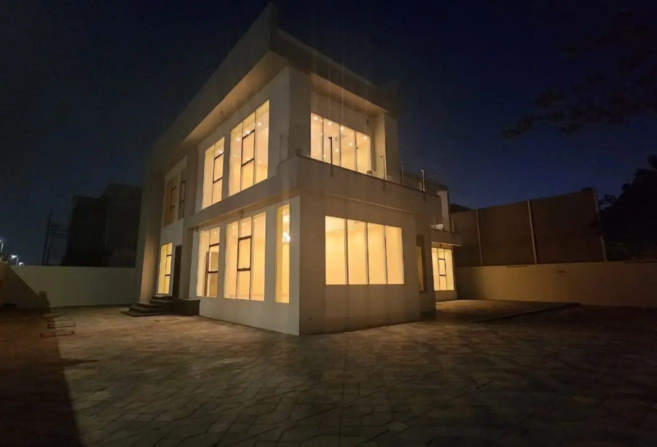 152358038 - Property Main Image