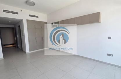 Apartment - Studio - 1 Bathroom for rent in Al Waleed Garden 2 - Al Waleed Garden - Al Jaddaf - Dubai