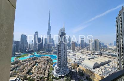 Apartment - 3 Bedrooms - 3 Bathrooms for rent in Burj Royale - Downtown Dubai - Dubai