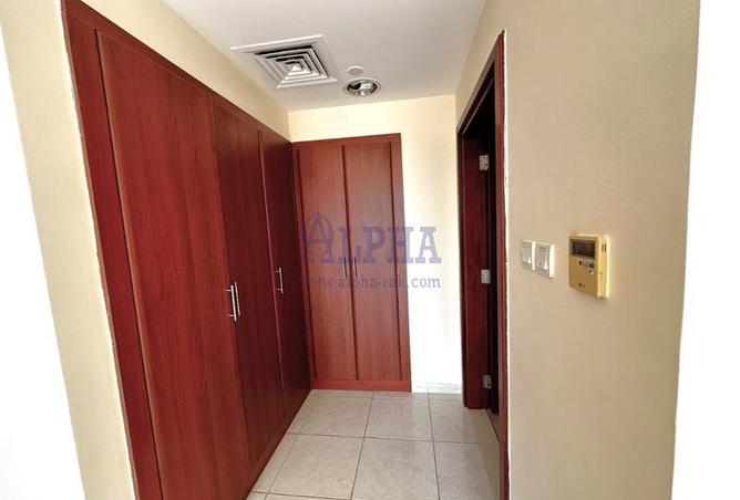104690403 - Property Image 2
