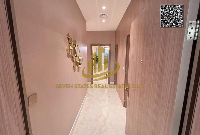 130211779 - Property Image 2