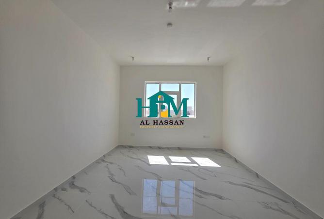 77810867 - Property Image 3