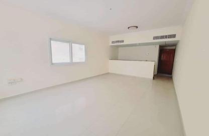 Apartment - Studio - 1 Bathroom for rent in Muwaileh 29 Building - Muwaileh - Sharjah