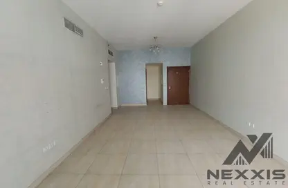 Apartment - 2 Bedrooms - 4 Bathrooms for rent in Daisy - Al Furjan - Dubai