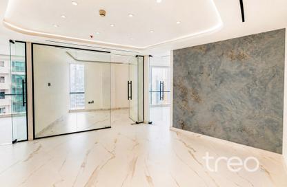 Office Space - Studio - 1 Bathroom for sale in The Regal Tower - Business Bay - Dubai