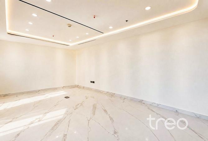 129751022 - Property Image 3
