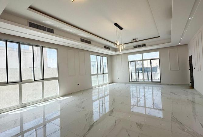 99961601 - Property Image 2