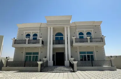 Villa - 5 Bedrooms for rent in Al Aweer 1 - Al Aweer - Dubai