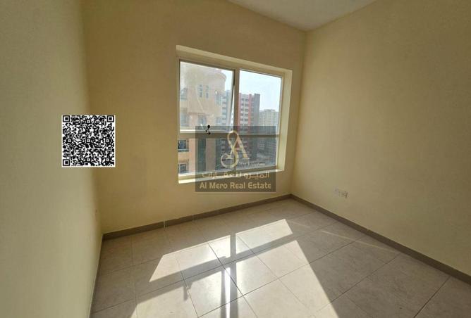 77371300 - Property Image 3