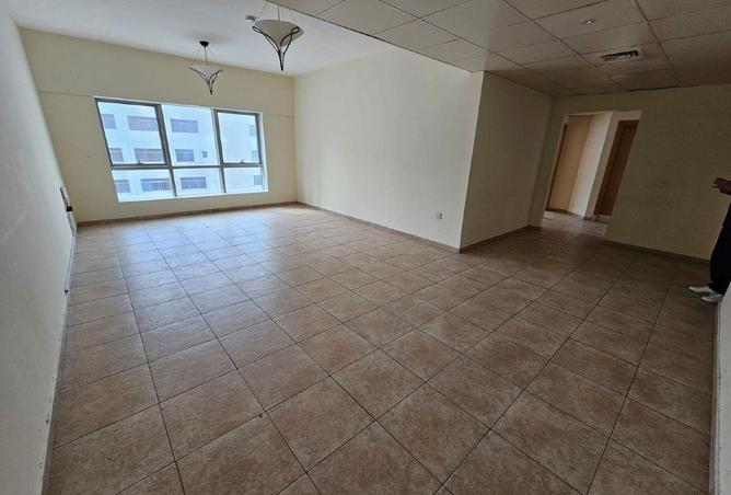 67062837 - Property Image 2