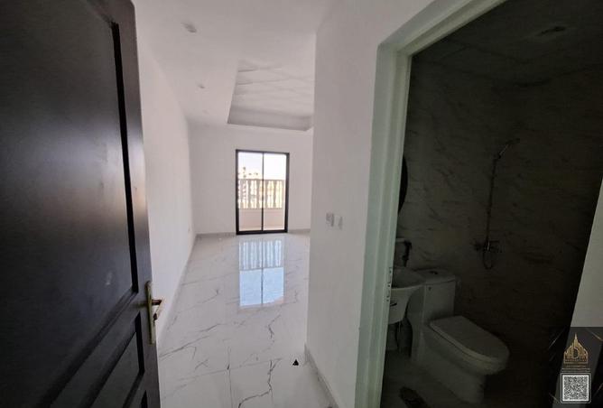 99138780 - Property Image 3