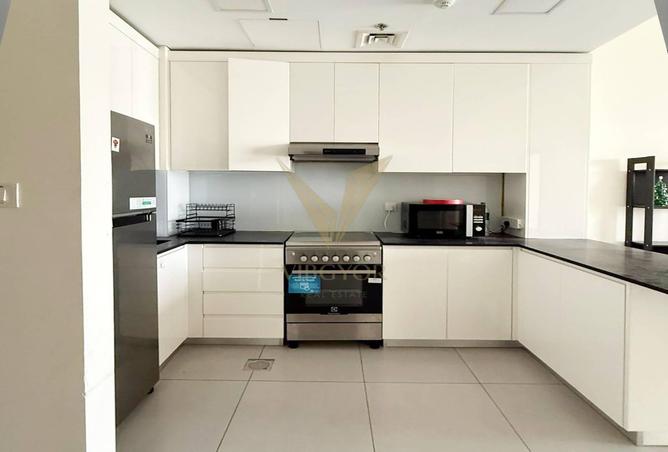 73861985 - Property Image 3