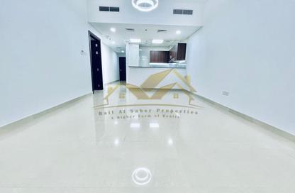 Apartment - 1 Bedroom - 2 Bathrooms for rent in Jumeirah Garden City - Al Satwa - Dubai Apartment - 1 Bedroom - 2 Bathrooms for rent in Jumeirah Garden City - Al Satwa - Dubai