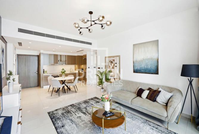 Modern Layout and Fully Furnished Apt | Sea View