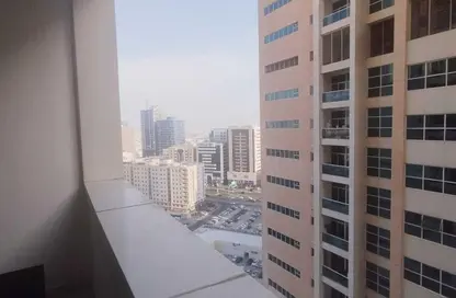 شقة - 2 غرف نوم - 3 حمامات للايجار في أبراج عجمان وان - الصوان - عجمان
