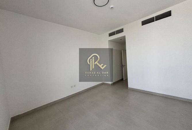 64417700 - Property Image 2