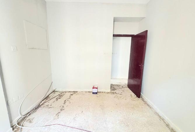 73509377 - Property Image 2