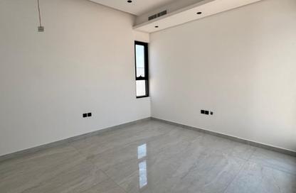 Villa - 6 - 7 for sale in Hoshi - Al Badie - Sharjah