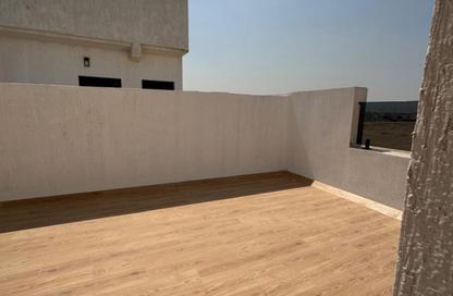 Villa - 6 - 7 for sale in Hoshi - Al Badie - Sharjah