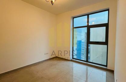 Apartment - 2 Bedrooms - 3 Bathrooms for rent in Talal 2 - Jumeirah Garden City - Al Satwa - Dubai