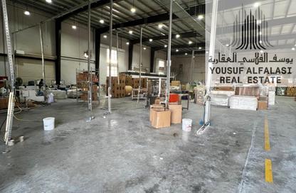 Warehouse - Studio - 2 Bathrooms for sale in Umm Al Thuoob - Umm Al Quwain