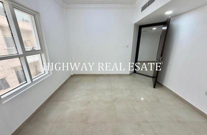 Apartment - 2 - 2 for rent in Muwaileh 3 Building - Muwaileh - Sharjah