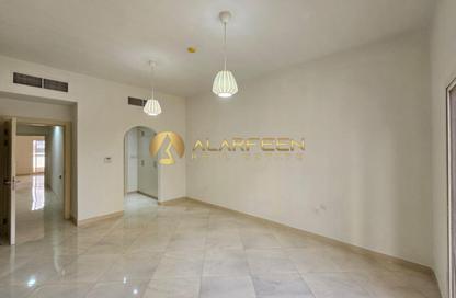 Villa - 4 - 6 for rent in Garden Lane Villas - District 15 - Jumeirah Village Circle - Dubai