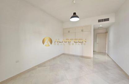 Villa - 4 - 6 for rent in Garden Lane Villas - District 15 - Jumeirah Village Circle - Dubai