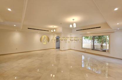 Villa - 4 - 6 for rent in Garden Lane Villas - District 15 - Jumeirah Village Circle - Dubai