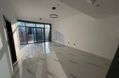 شقة - غرفة نوم - 2 حمامات للبيع في رويال ريجينسي - الخليج التجاري - دبي