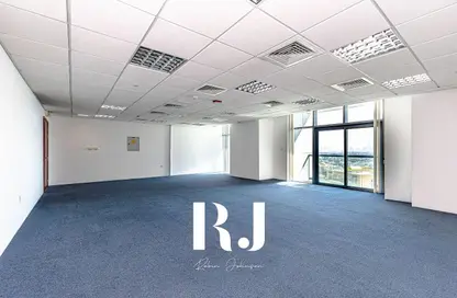 Office Space - Studio - 1 Bathroom for rent in Tiffany Tower - JLT Cluster W - Jumeirah Lake Towers - Dubai
