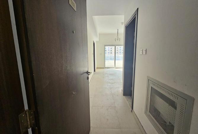 54395293 - Property Image 2