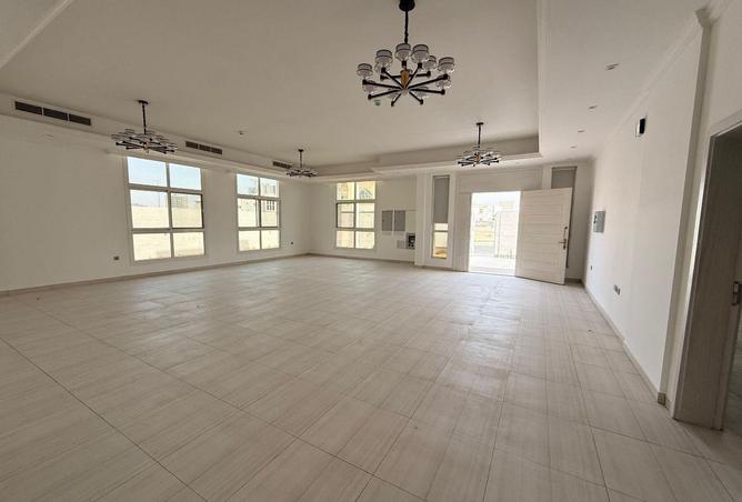 80676532 - Property Image 3