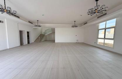 Villa - 5 Bedrooms - 6 Bathrooms for rent in Al Azra - Al Riqqa - Sharjah