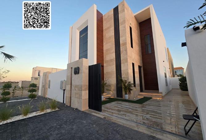 93160275 - Property Image 2