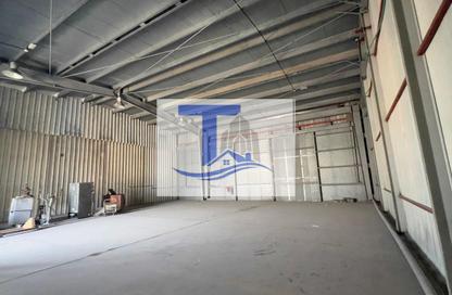 Warehouse - Studio for rent in Mussafah Industrial Area - Mussafah - Abu Dhabi