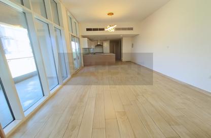 شقة - 2 غرف نوم - 3 حمامات للبيع في عزيزي عالية - الجداف - دبي