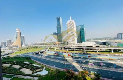Apartment - 2 - 3 for rent in Sheikh Zayed Road - Dubai