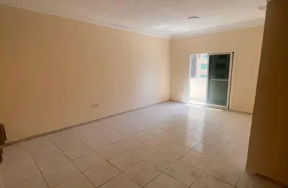 شقة - 2 غرف نوم - 2 حمامات للايجار في المجاز 2 - المجاز - الشارقة