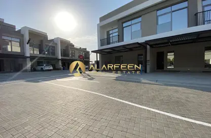 Villa - 5 Bedrooms - 5 Bathrooms for rent in 180 Degrees Villas - Liwan - Dubai