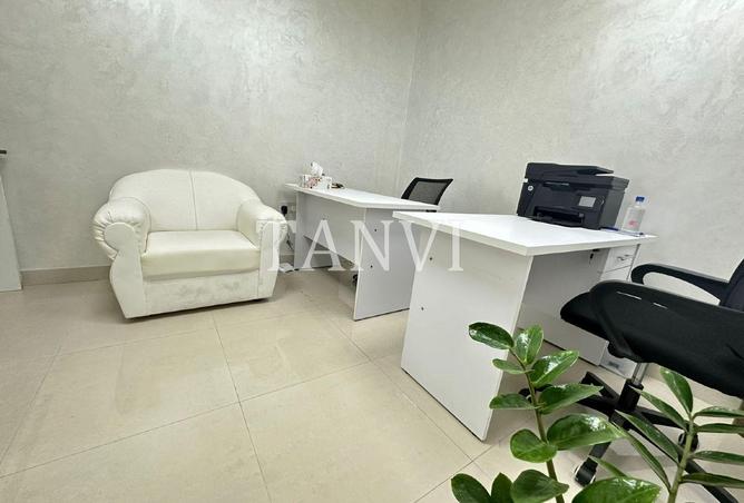 93567923 - Property Image 3