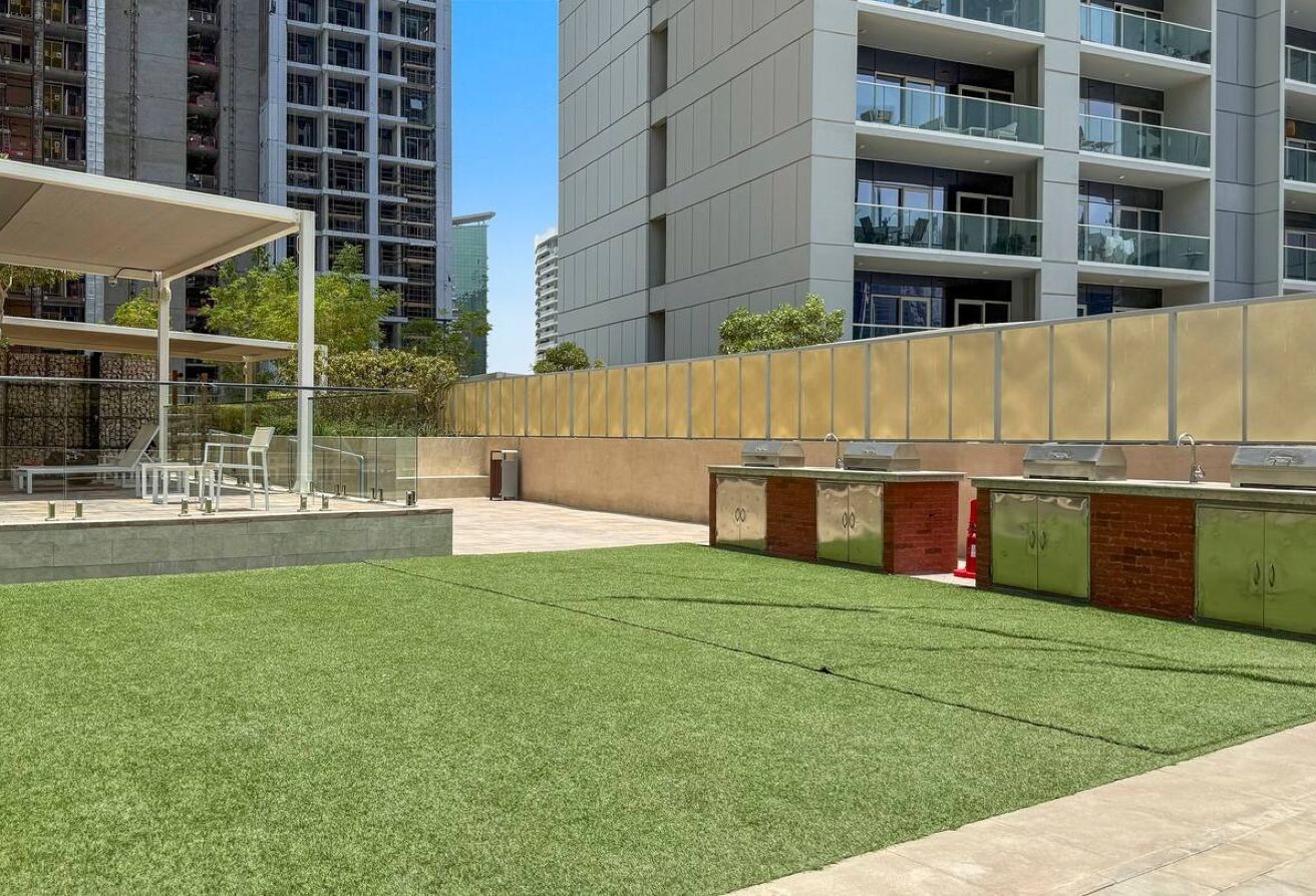 FULLY FURNISHED 1-BEDROOM | REVA RESIDENCES | gallery image