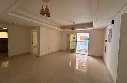 Apartment - 3 Bedrooms - 3 Bathrooms for rent in Al Mowaihat 3 - Al Mowaihat - Ajman Apartment - 3 Bedrooms - 3 Bathrooms for rent in Al Mowaihat 3 - Al Mowaihat - Ajman