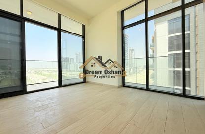 Apartment - 2 Bedrooms - 2 Bathrooms for rent in Azizi Riviera 22 - Azizi Riviera - Meydan One - Meydan - Dubai