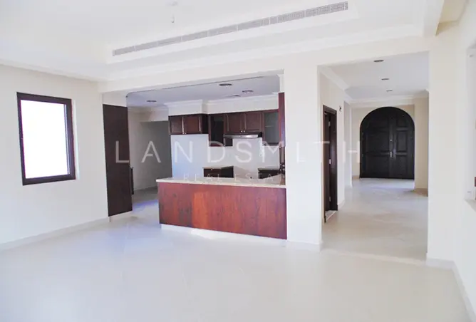 161868989 - Property Image 2